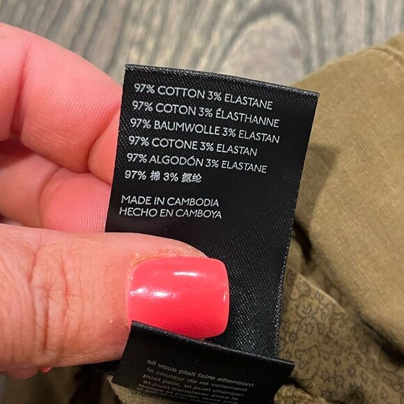 Anthropologie Kelyn Pleated City Shorts High Rise Relaxed Fit Moss Green Size 2 - Picture 5 of 6